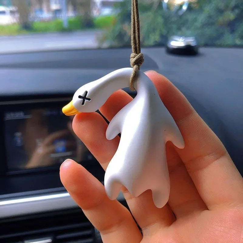 SunDuck™ UV Color-Changing Keychain – From White to Roasted