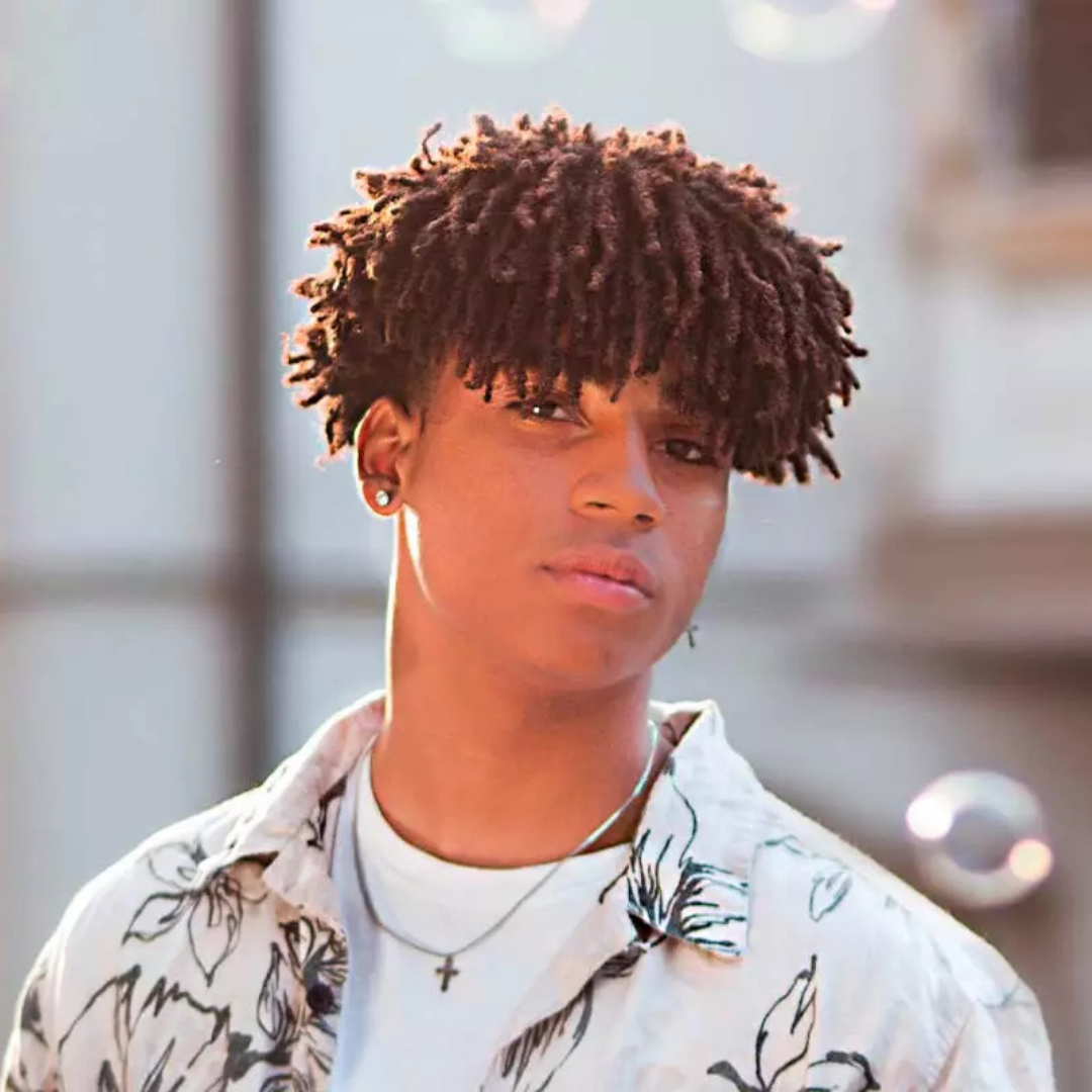 InstantTwist™ – Quick, Flawless Twists Anytime